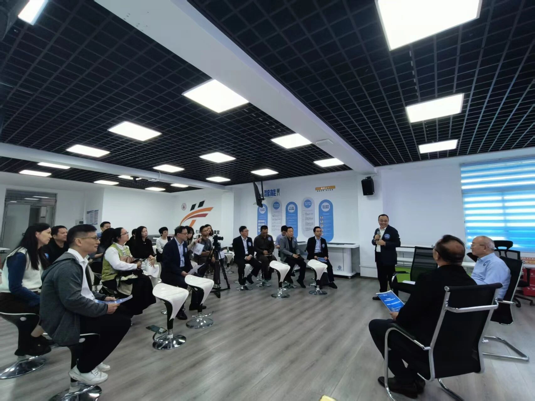 1766375220511.jpg 1766375220511.jpg